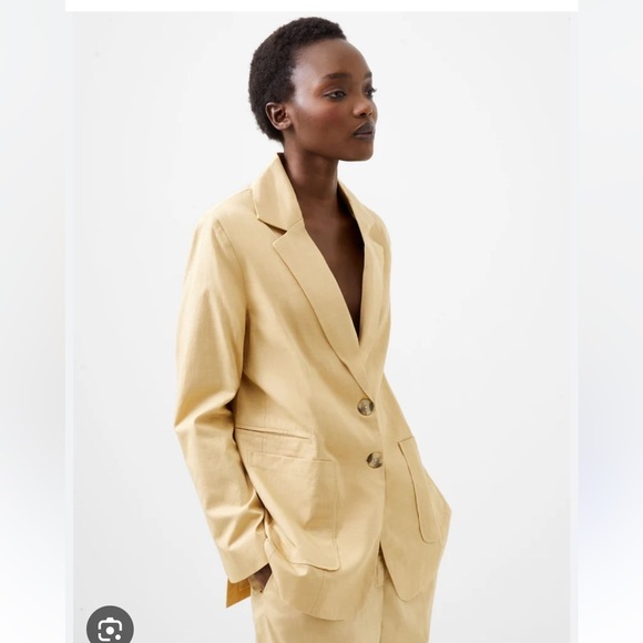 French Connection Alania Relaxed Fit Blazer in Biscotti - NWT - Picture 1 of 8